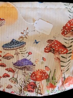 New Whimsical Mushroom Print Cordaroy Zip Closure Bag